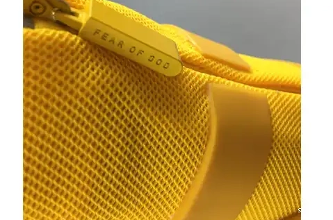 Air 1 Yellow of God AR4237-700  Fear Nike 0630
